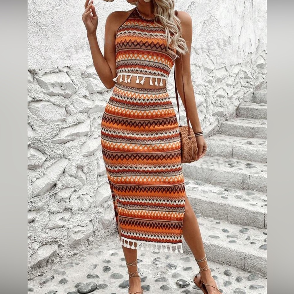 Women’s Crochet Skirt & Halter 2 Piece Set sz M